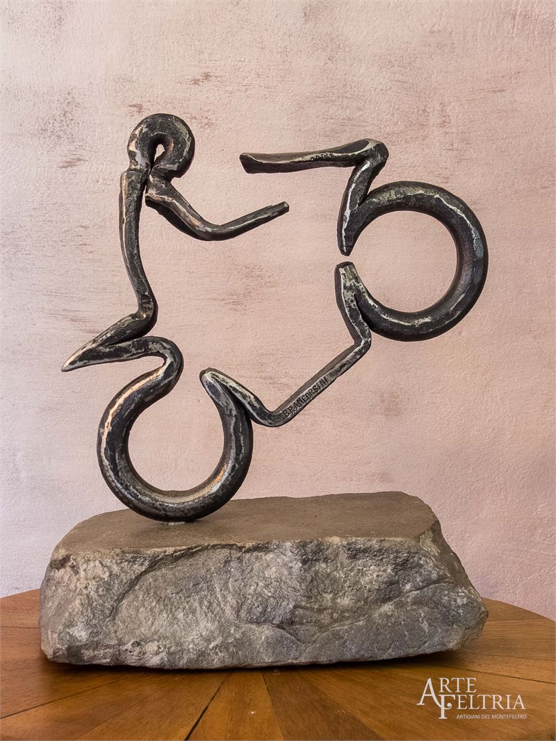 Scultura di moto