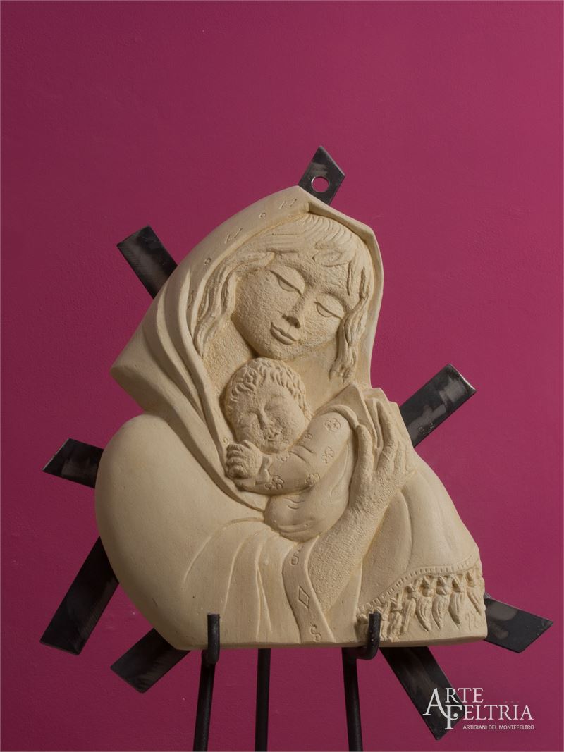 Madonna con Bambino |bassorilievo